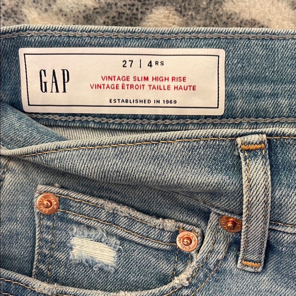 GAP High Rise Slim Jeans in Classic Blue